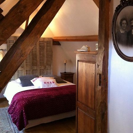 Chambres D'Hotes La Levriere Saint-Denis-le-Ferment Szoba fotó